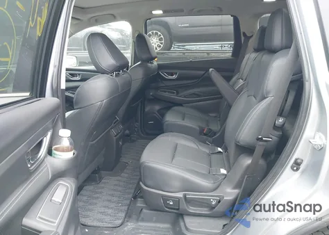 2023 Subaru Ascent Limited 7-Passenger из США, поврежденный, VIN 4S4WMAUD7P3464456